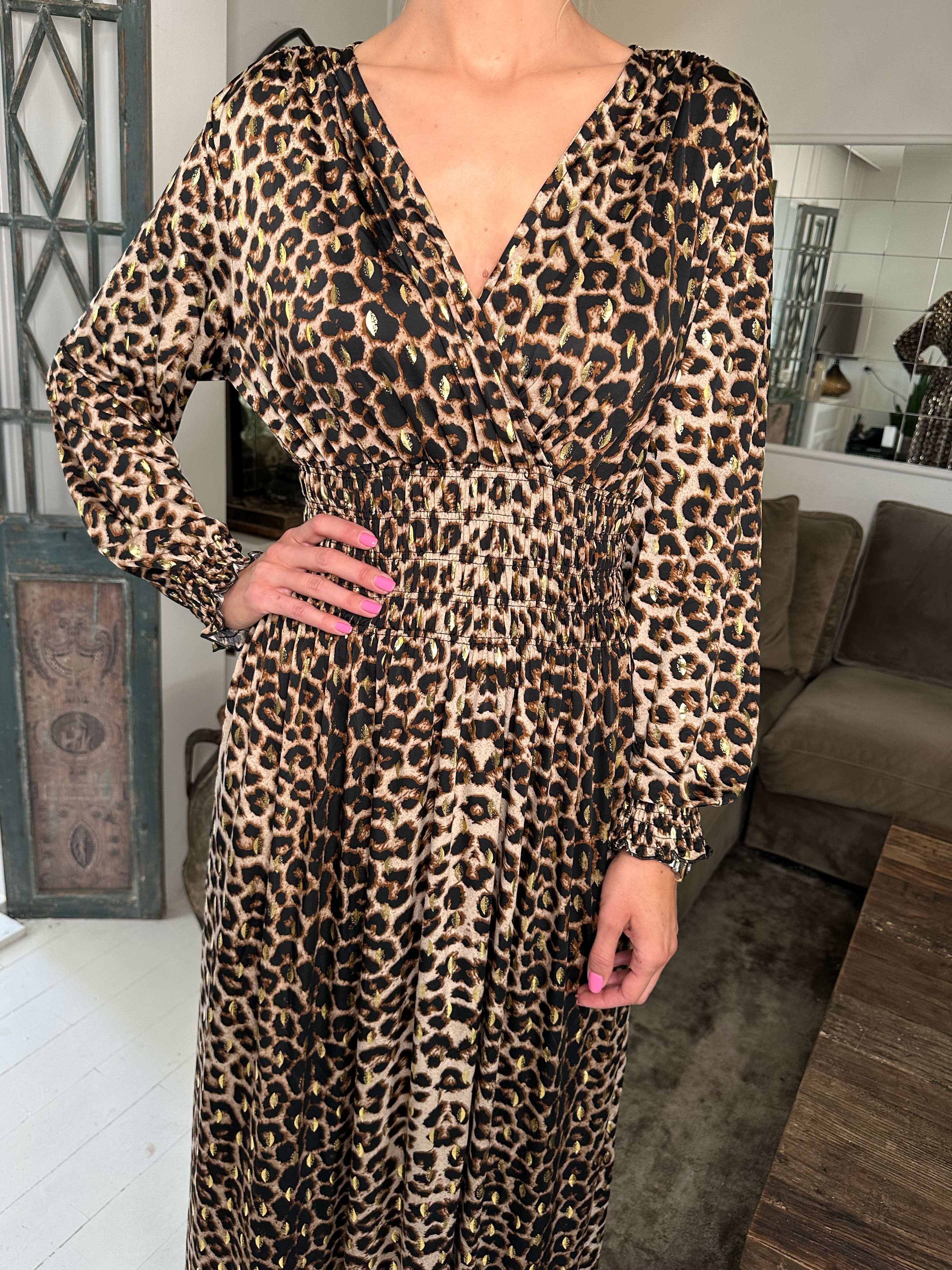 Pams Animal L/S - Lång elastisk klänning i skrynkelfritt tyg med långa ärmar